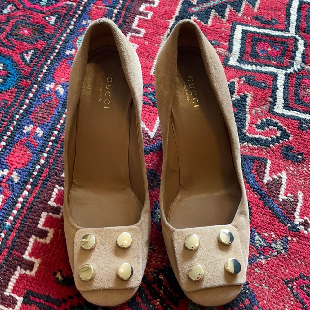 Gucci Beige Suede Pumps with Gold Studs